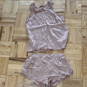 Quince 100% Washable Silk Light Pink Sleepwear Set